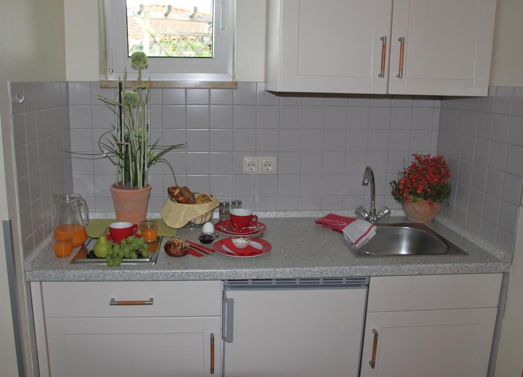 Apart-Hotel Pension Rossmayer Bad Fussing Ruang foto