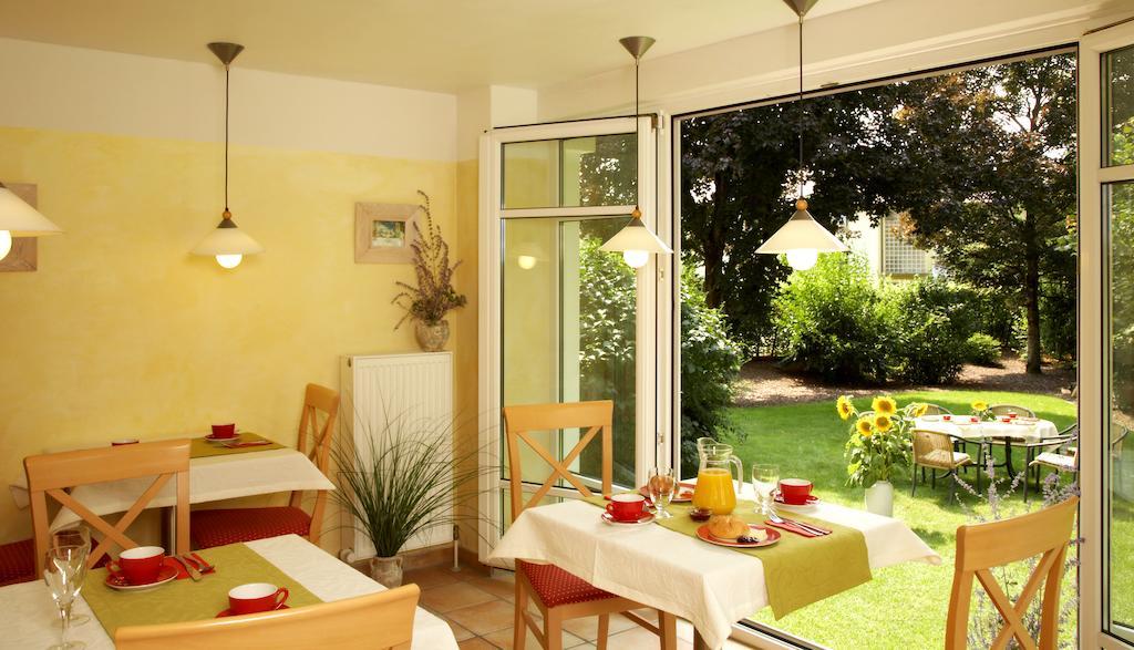 Apart-Hotel Pension Rossmayer Bad Fussing Bagian luar foto