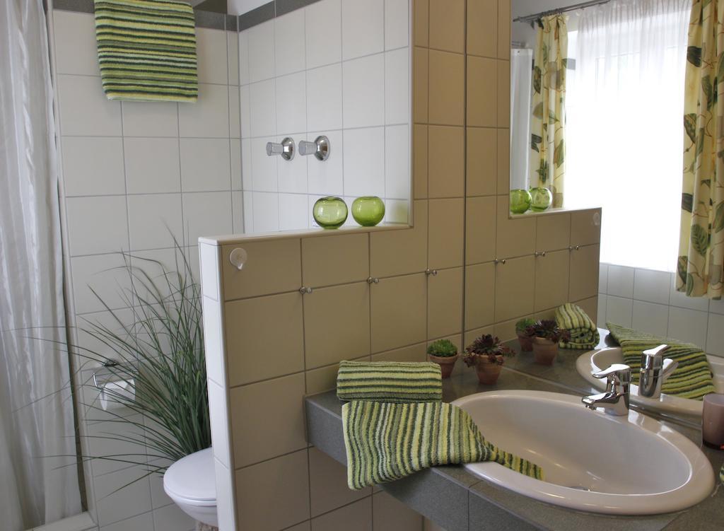 Apart-Hotel Pension Rossmayer Bad Fussing Ruang foto